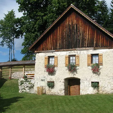 Etno House Gostece- With Finnish Sauna Mozirje